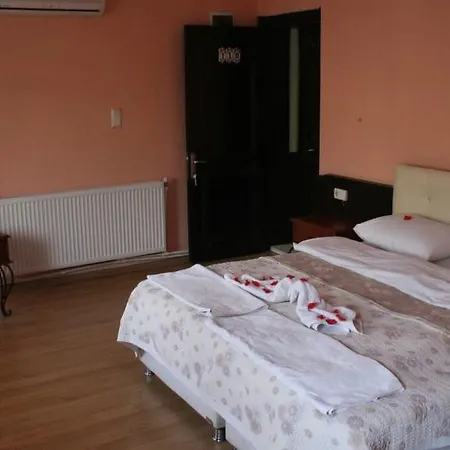 Hotel Belis